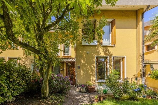 casa indipendente in vendita ad Arese