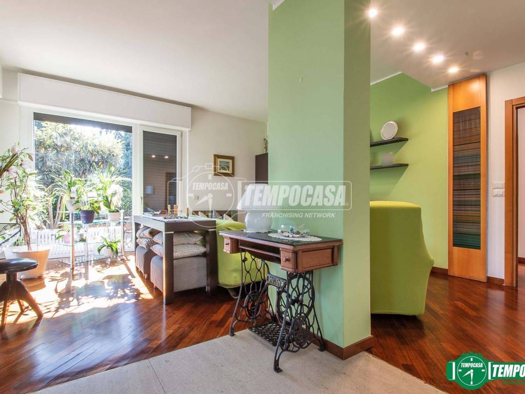 casa indipendente in vendita ad Arese