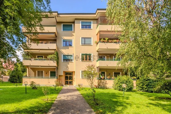 appartamento in vendita ad Arese