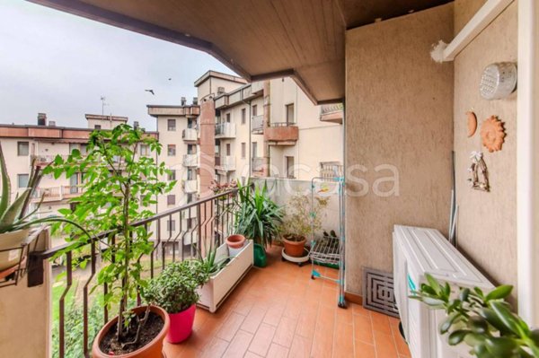 appartamento in vendita ad Arese