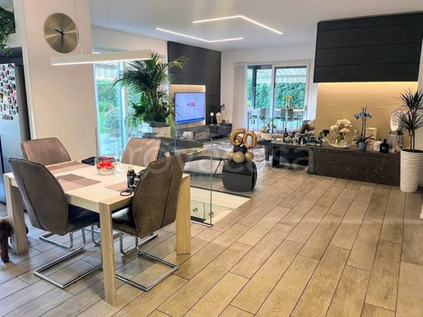 appartamento in vendita ad Arese