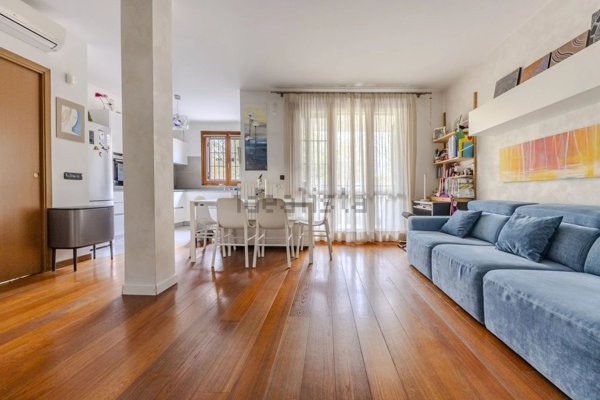 appartamento in vendita ad Arese