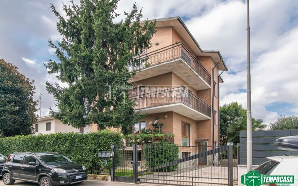 appartamento in vendita ad Arese
