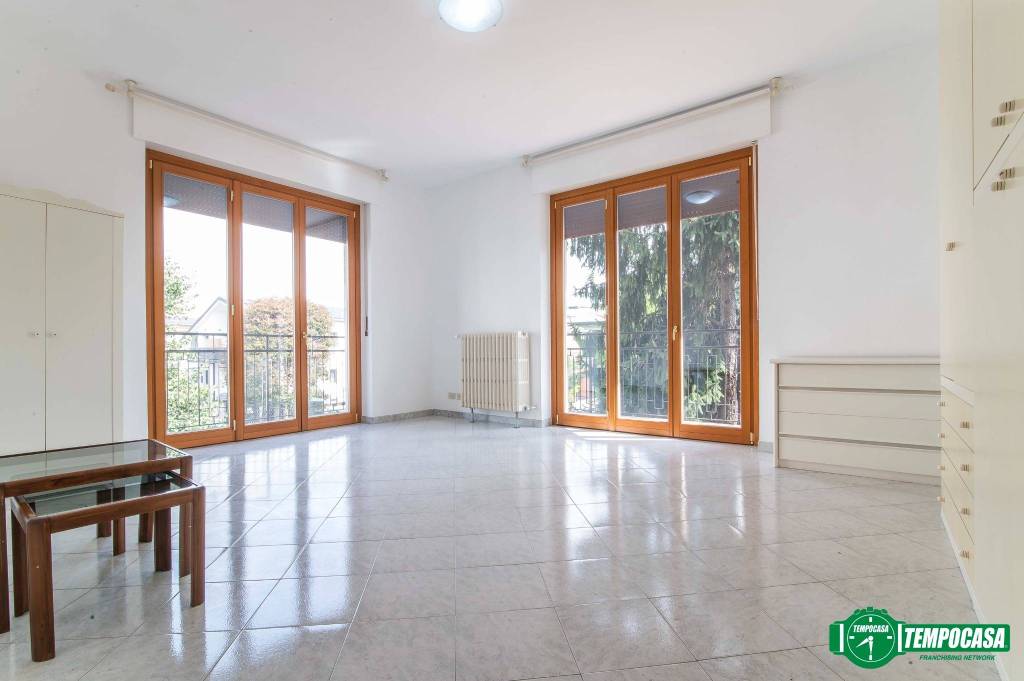 appartamento in vendita ad Arese