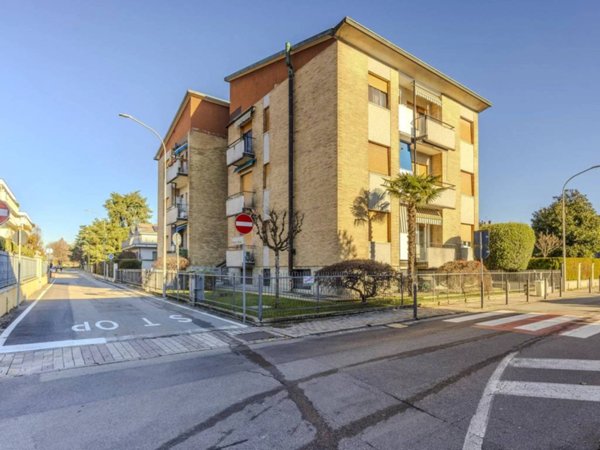 appartamento in vendita ad Arese