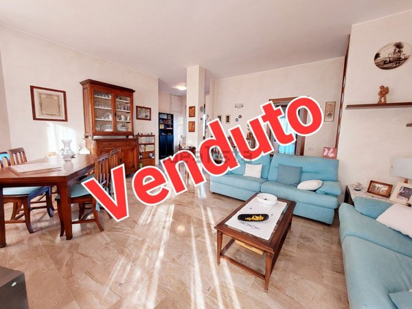 appartamento in vendita ad Arese