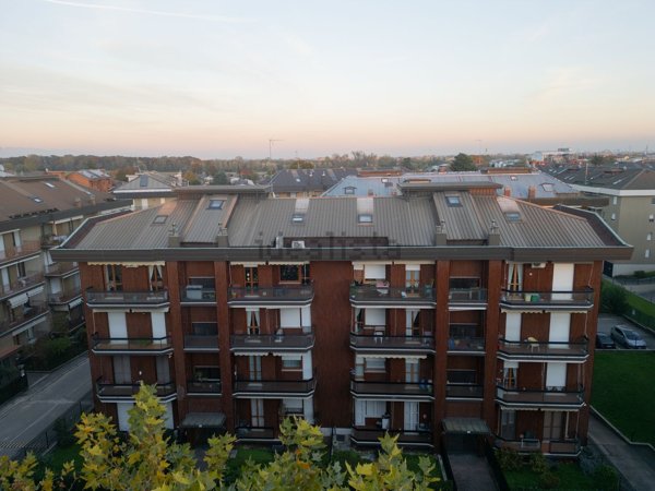 appartamento in vendita ad Arese