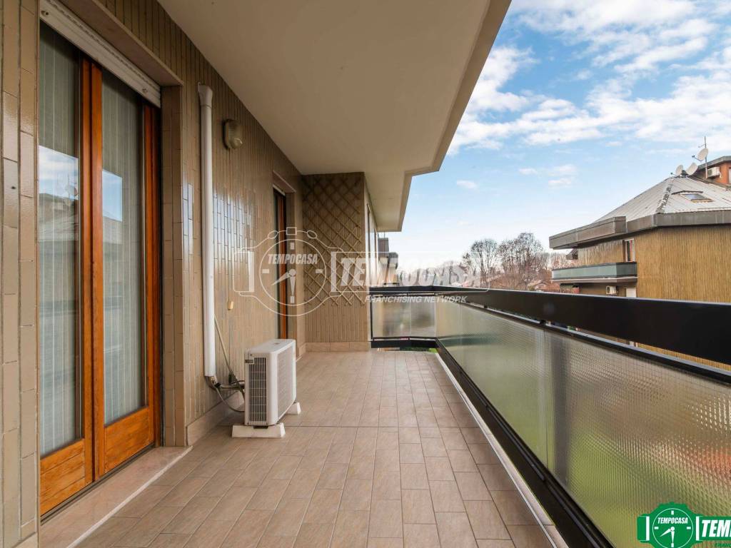 appartamento in vendita ad Arese