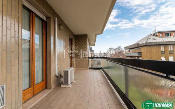 appartamento in vendita ad Arese