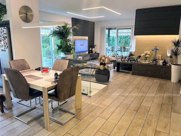 appartamento in vendita ad Arese