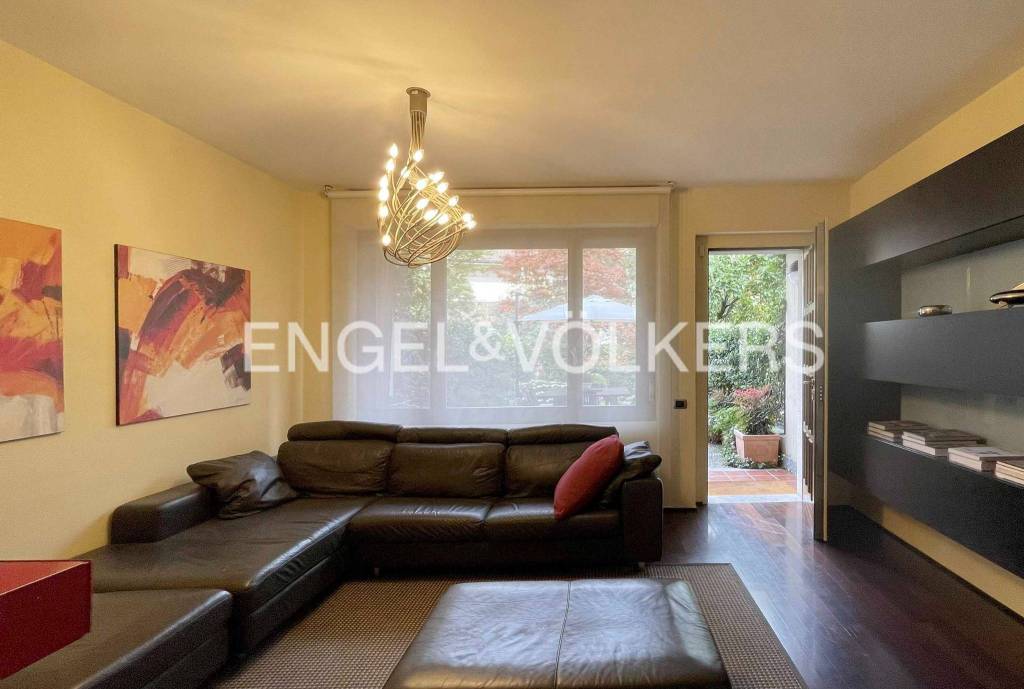 casa indipendente in vendita ad Arese