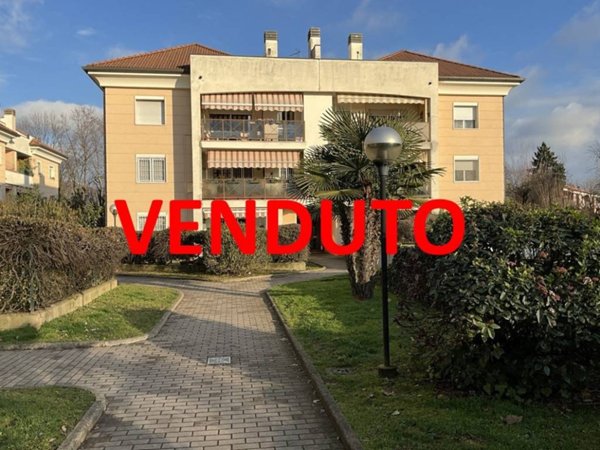 appartamento in vendita ad Arese