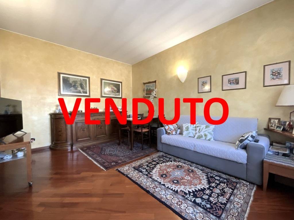 appartamento in vendita ad Arese