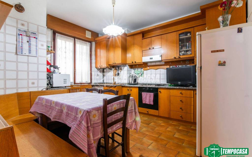 appartamento in vendita ad Arese