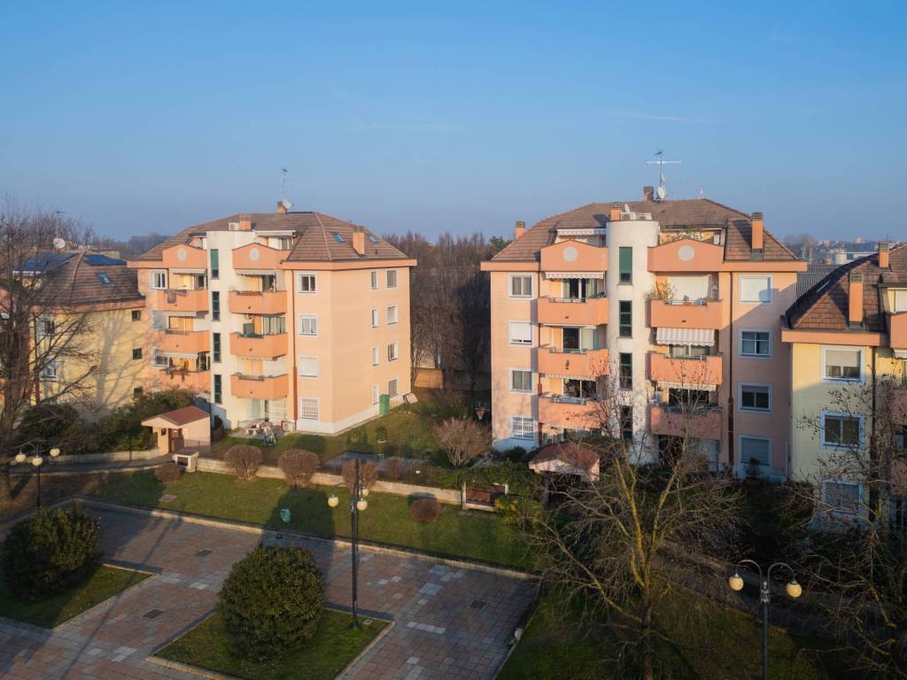 appartamento in vendita ad Arese