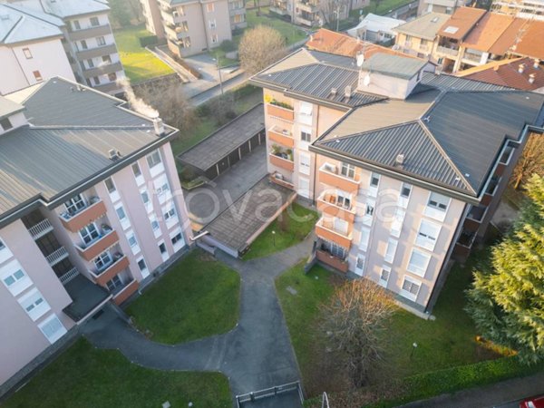 appartamento in vendita ad Arese