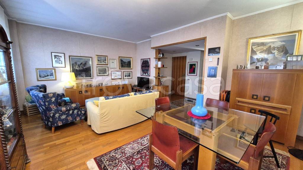 appartamento in vendita ad Arese