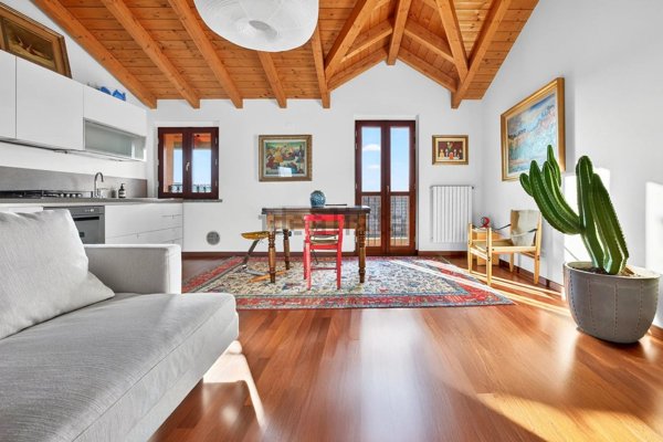 appartamento in vendita ad Arese