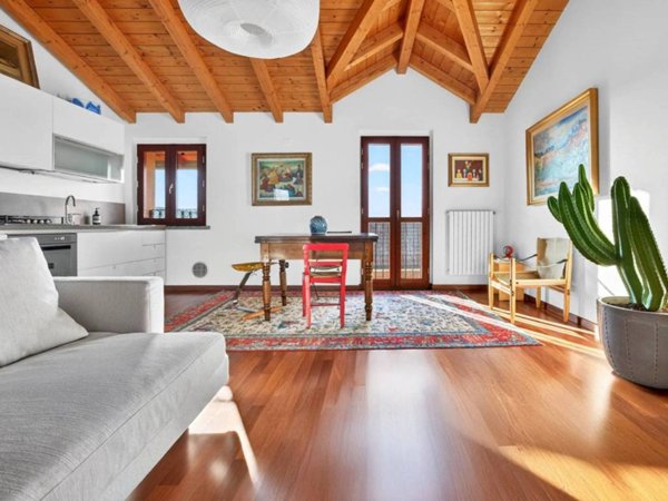 appartamento in vendita ad Arese