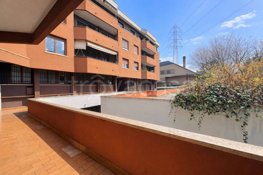 appartamento in vendita ad Arese