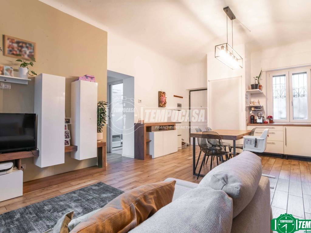 appartamento in vendita ad Arese