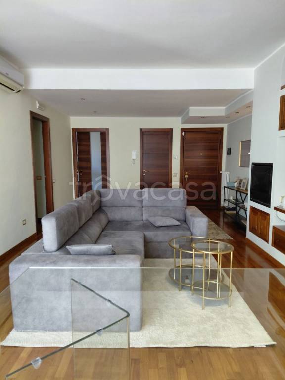 appartamento in vendita ad Arese