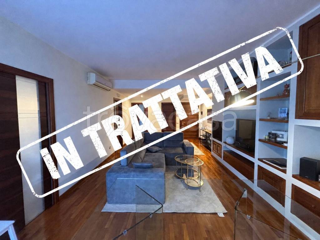 appartamento in vendita ad Arese