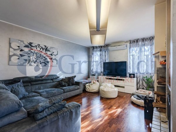 appartamento in vendita ad Arese