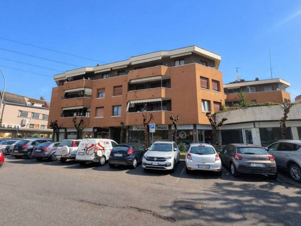 appartamento in vendita ad Arese