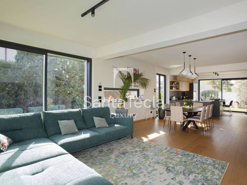 casa indipendente in vendita ad Arese