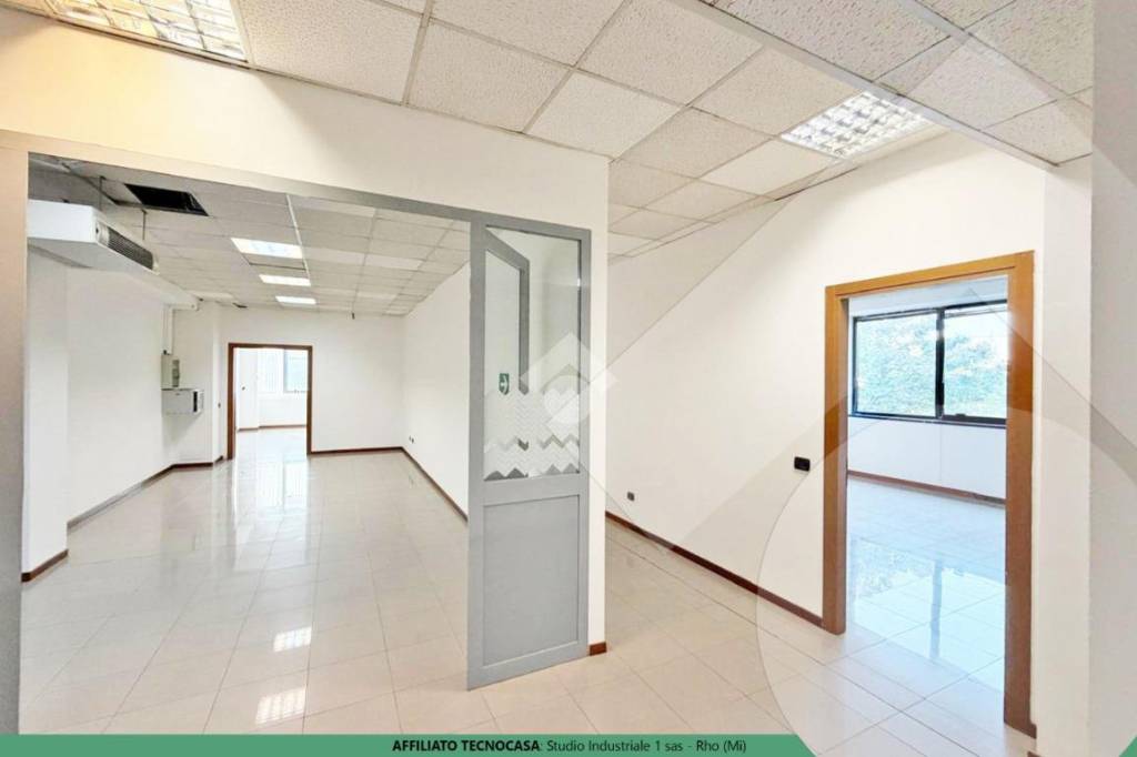 ufficio in vendita ad Arese