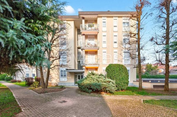 appartamento in vendita ad Arese