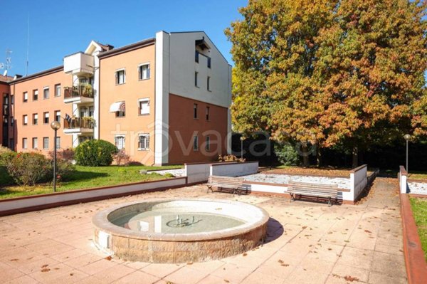 appartamento in vendita ad Arese