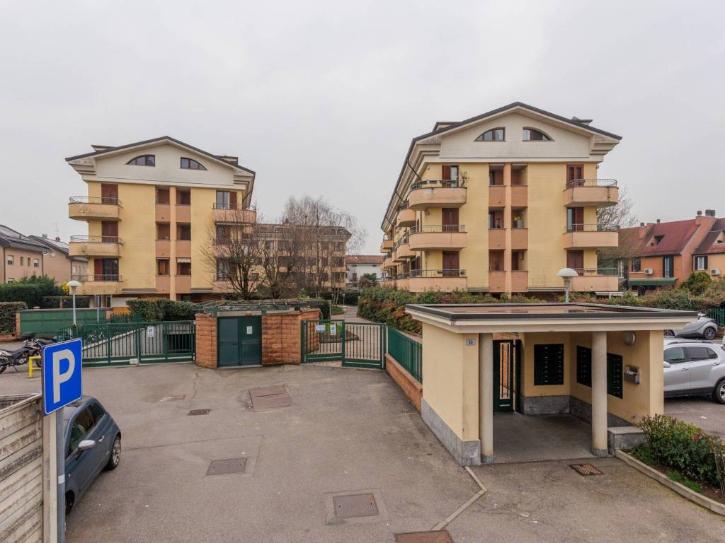 appartamento in vendita ad Arese