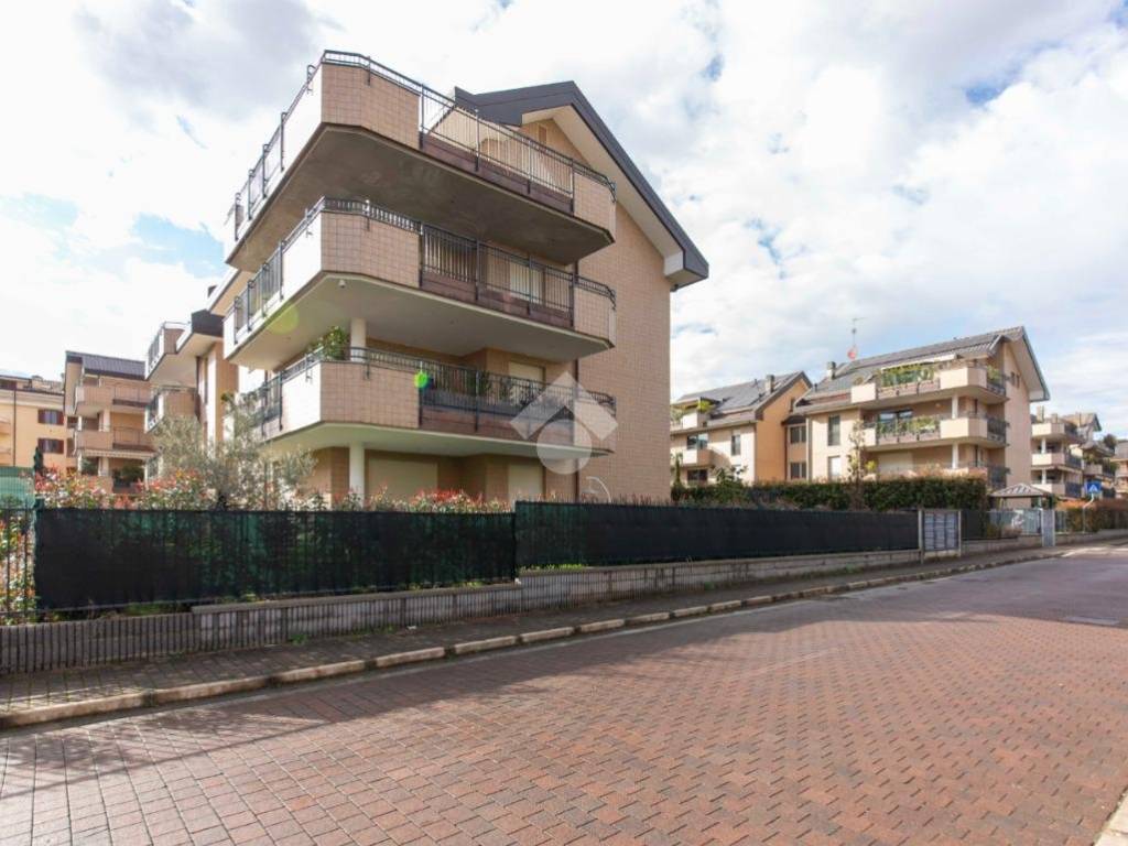appartamento in vendita ad Arese
