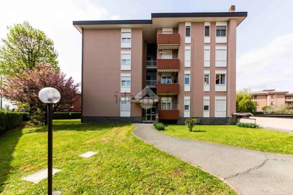 appartamento in vendita ad Arese