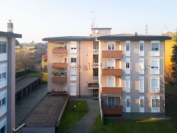 appartamento in vendita ad Arese