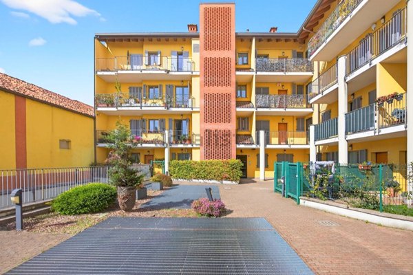 appartamento in vendita ad Arese