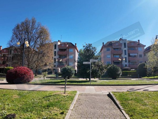 appartamento in vendita ad Arese