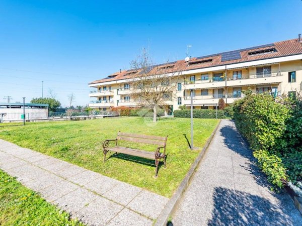 appartamento in vendita ad Arese
