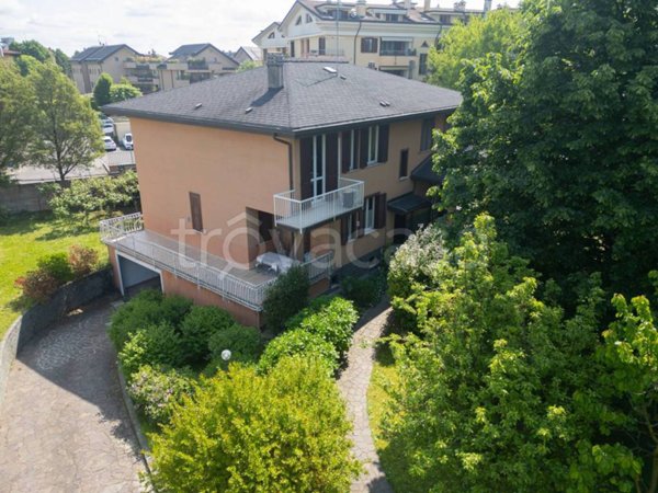 appartamento in vendita ad Arese