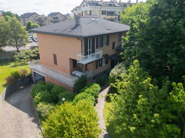 appartamento in vendita ad Arese