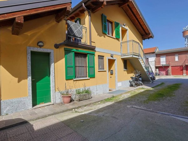 appartamento in vendita ad Arese