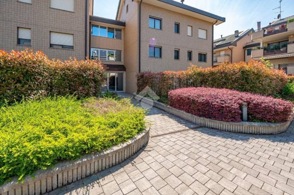 appartamento in vendita ad Arese