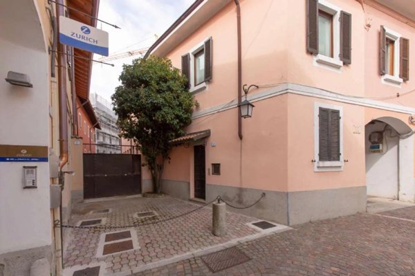 appartamento in vendita ad Arese