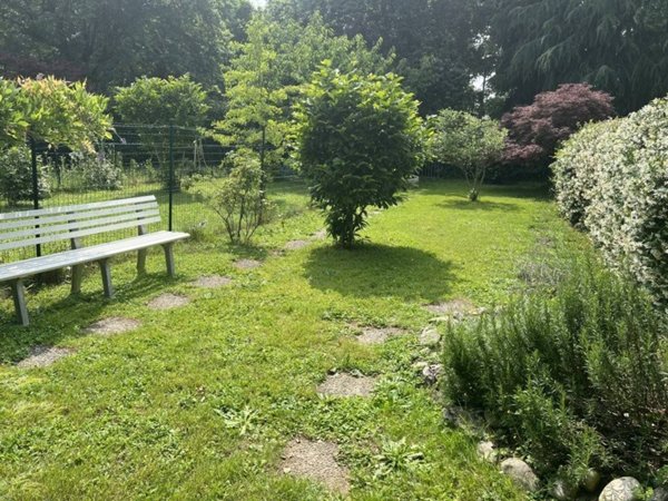 casa indipendente in vendita ad Arese