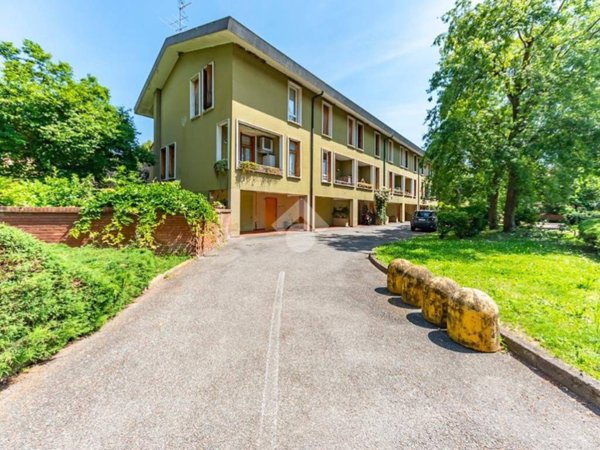 casa indipendente in vendita ad Arese