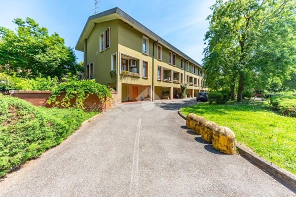 casa indipendente in vendita ad Arese
