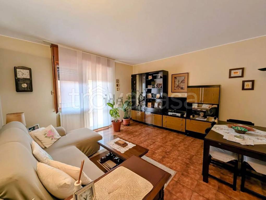appartamento in vendita ad Arese