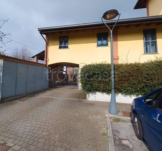 appartamento in vendita ad Arese